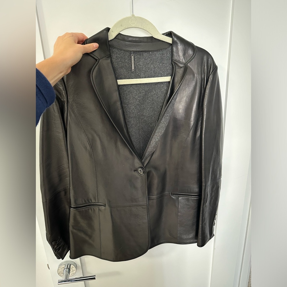Giorgio Armani Leather blazer